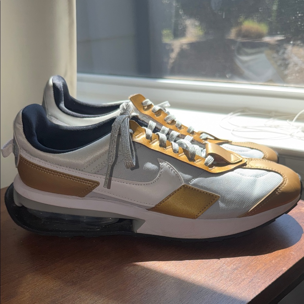 Nike Women White Gold Athletic Sneakers